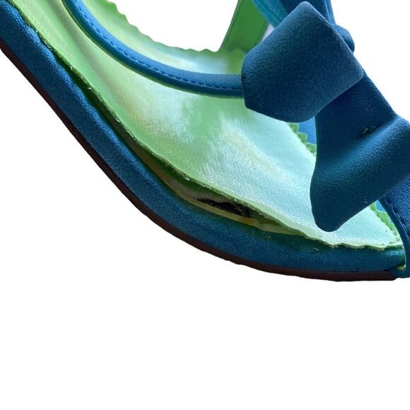 Size 9 Blue Stiletto Bow Sandal - Picture 11 of 11